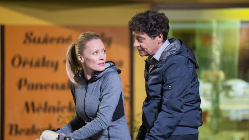 Linda Rybová a Pavel Kříž ve filmu Jak básníci čekají na zázrak.